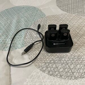 BioEssentials Black Charging Station with USB Cable